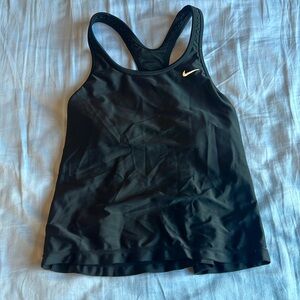 Nike women’s medium black workout top